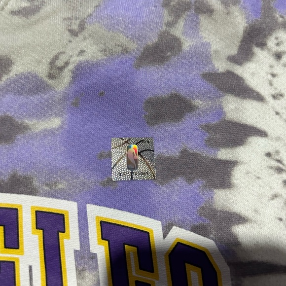 NWOT Lakers Crewneck - Picture 4 of 7